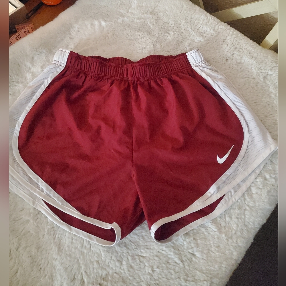 Dry -Fit Sport short , burgundy, size M,ade in Vietnam